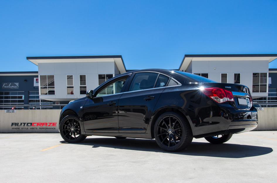 HOLDEN-CRUZE-PETROL--2013-ONWARDS--CONCAVE-MATTE-BLACK